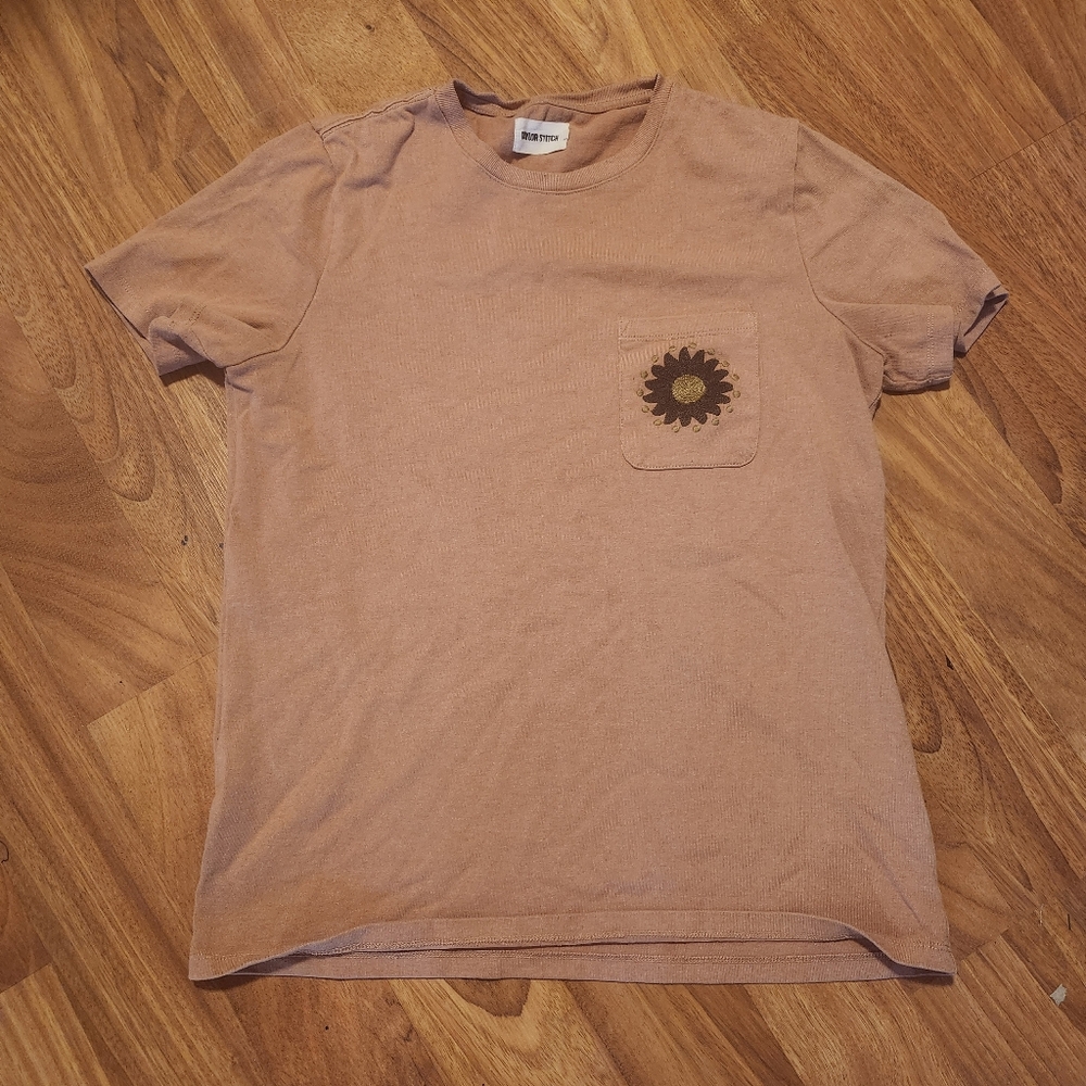 Taylor Stitch Brown T-Shirt with Sunflower Design